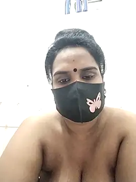 Snapshot of Mitila-3232 chatting on May 3, 12:16 am Mitila-3232 online show from May 3, 12:16 am