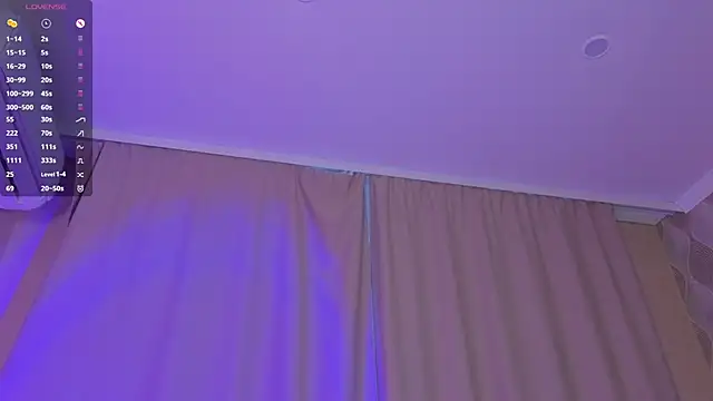 Snapshot of StacyWatts chatting on April 21, 2:51 am StacyWatts online show from April 21, 2:51 am