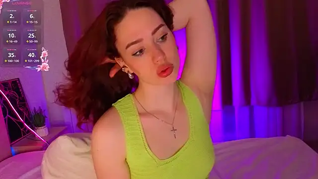 Snapshot of StacyWatts chatting on April 28, 8:25 pm StacyWatts online show from April 28, 8:25 pm