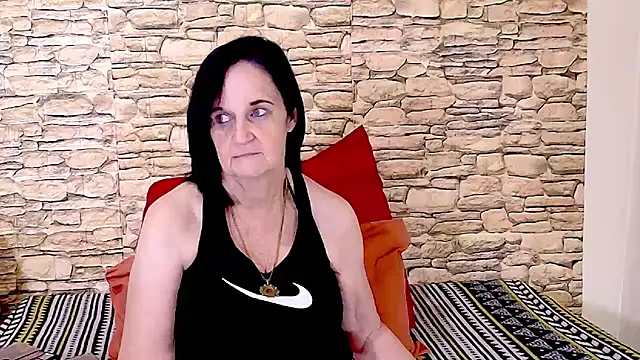 LuciousGrace online show from November 27, 5:31 am