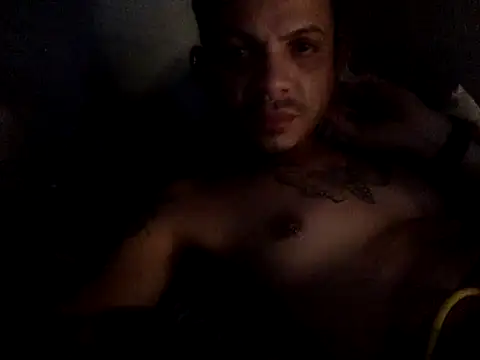 couplegayBR online show from October 13, 8:53 pm