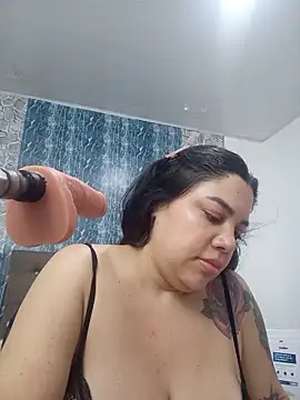 Snapshot of titqueenx chatting on February 25, 9:24 pm titqueenx online show from February 25, 9:24 pm
