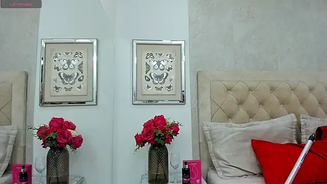 KimberlyBigBoobs online show from April 23, 10:34 pm