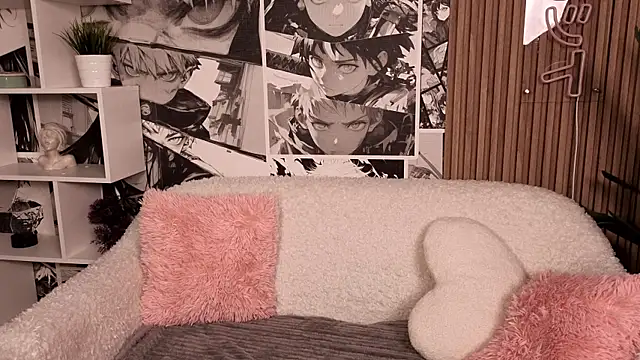 Snapshot of VictoriaPass chatting on March 22, 7:15 am VictoriaPass online show from March 22, 7:15 am