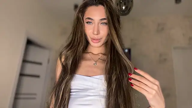 alissadreams online show from April 17, 1:03 pm