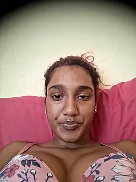 indianpink lips online show from December 22, 2:14 pm