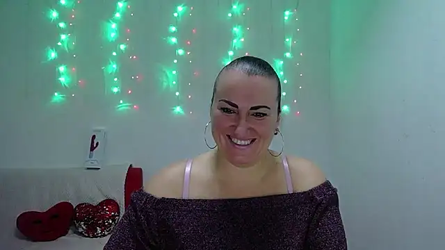 DianaMGG online show from November 11, 6:35 am