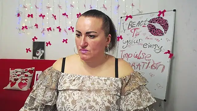 DianaMGG online show from March 26, 6:30 am