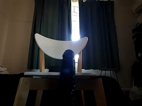 MystiqueRider online show from November 19, 6:35 am