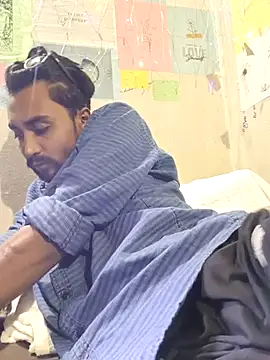 Snapshot of browniebae chatting on March 1, 7:41 am browniebae online show from March 1, 7:41 am