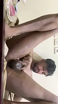 Snapshot of browniebae chatting on September 13, 5:40 am browniebae online show from September 13, 5:40 am