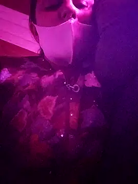 Snapshot of PPP_25 chatting on November 13, 10:41 pm PPP 25 online show from November 13, 10:41 pm