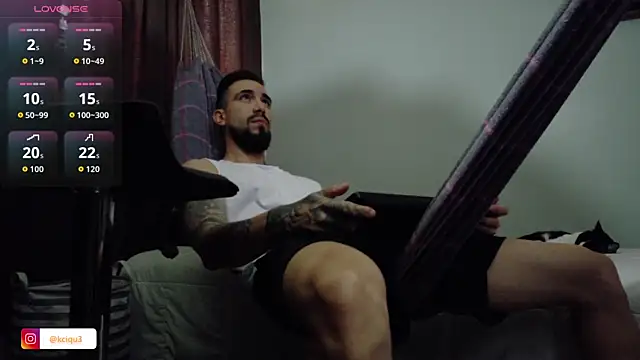 K cique online show from February 12, 7:42 pm