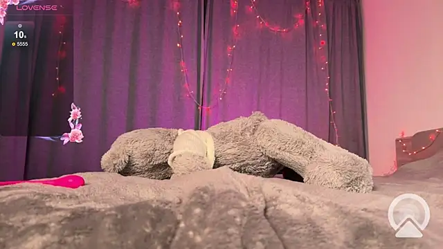 Ellise-Sugar online show from March 2, 3:13 am