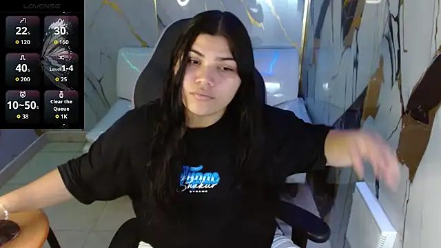 Snapshot of melany_rouse18 chatting on May 26, 9:33 pm melany rouse18 online show from May 26, 9:33 pm