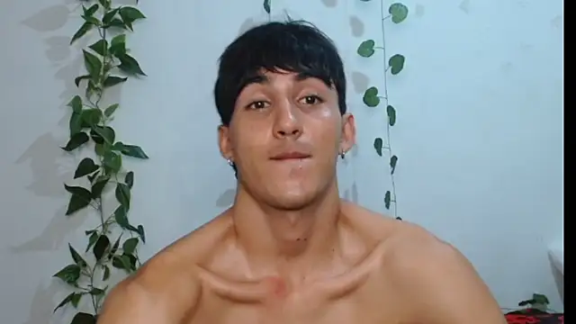 Snapshot of neithanzynxx chatting on February 22, 10:42 pm neithanzynxx online show from February 22, 10:42 pm