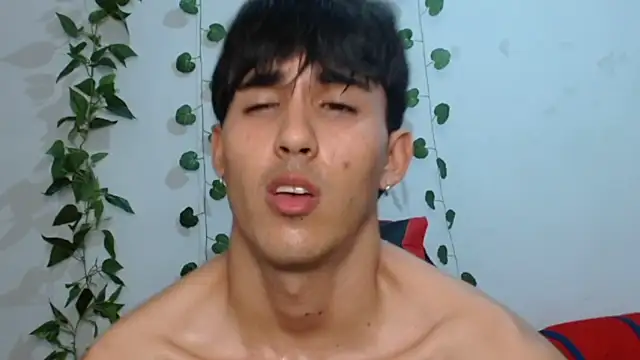 Snapshot of neithanzynxx chatting on February 27, 1:48 am neithanzynxx online show from February 27, 1:48 am