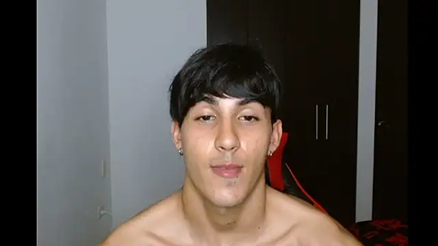 Snapshot of neithanzynxx chatting on March 13, 10:54 pm neithanzynxx online show from March 13, 10:54 pm