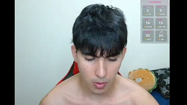 Snapshot of neithanzynxx chatting on October 3, 8:17 pm neithanzynxx online show from October 3, 8:17 pm