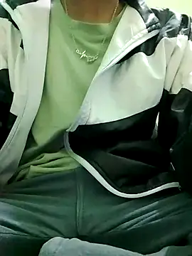 Snapshot of Aaradhna-hoy chatting on March 5, 3:51 am Aaradhna-hoy online show from March 5, 3:51 am