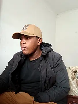 Snapshot of bosszonke123 chatting on May 6, 10:53 am bosszonke123 online show from May 6, 10:53 am