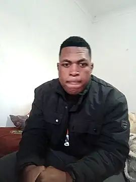 Snapshot of bosszonke123 chatting on May 10, 3:28 pm bosszonke123 online show from May 10, 3:28 pm