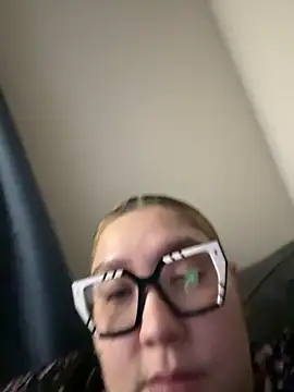 BlueNightsUncle online show from October 22, 4:35 am