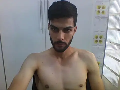 Snapshot of Gabrielteixeira120 chatting on April 15, 7:58 pm Gabrielteixeira120 online show from April 15, 7:58 pm