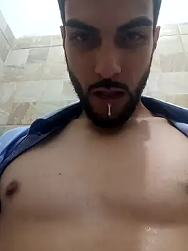 Snapshot of Gabrielteixeira120 chatting on August 9, 2:24 am Gabrielteixeira120 online show from August 9, 2:24 am