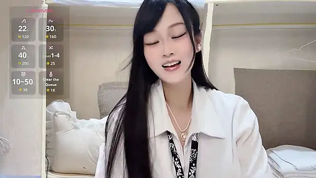 Snapshot of yueyue2003 chatting on July 31, 12:04 pm yueyue2003 online show from July 31, 12:04 pm