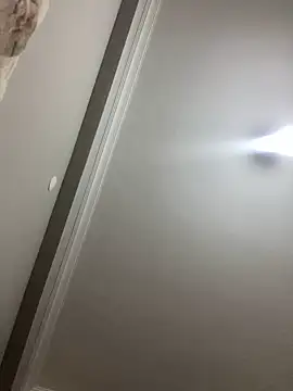 yasemintas online show from April 10, 11:48 am