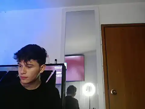 Smith boy 25 online show from February 22, 1:00 am