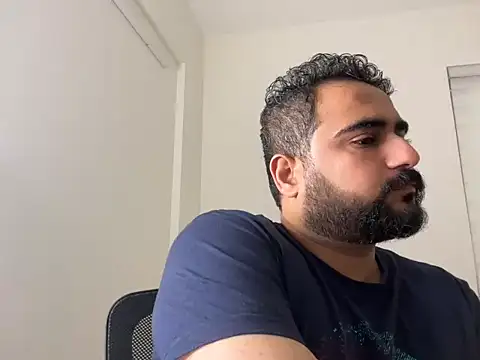 Snapshot of indian_thonger chatting on December 22, 6:54 am indian thonger online show from December 22, 6:54 am