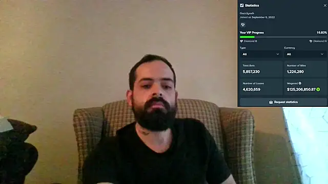 guccititi online show from November 23, 6:30 pm