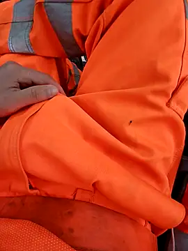 Snapshot of Eusuntnoulgigolo chatting on February 4, 8:31 am Eusuntnoulgigolo online show from February 4, 8:31 am