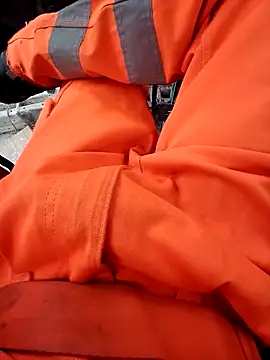 Snapshot of Eusuntnoulgigolo chatting on February 5, 8:41 am Eusuntnoulgigolo online show from February 5, 8:41 am