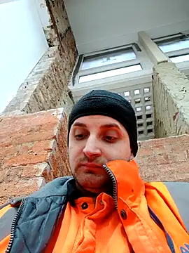 Snapshot of Eusuntnoulgigolo chatting on February 19, 10:44 am Eusuntnoulgigolo online show from February 19, 10:44 am