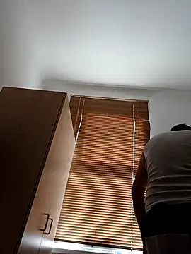 Eusuntnoulgigolo online show from March 28, 9:42 am