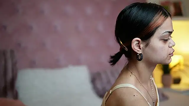 MaiaMini online show from February 15, 7:54 pm