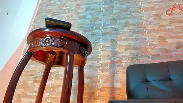 Snapshot of Madison_Cambell chatting on February 19, 5:06 pm Madison Cambell online show from February 19, 5:06 pm