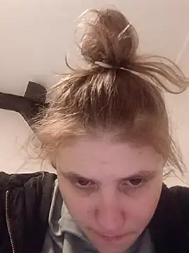 mokra olka online show from February 15, 8:22 pm