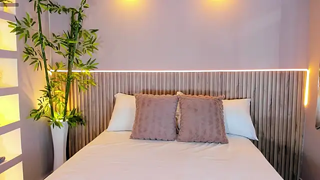 Snapshot of GeorginaReyes chatting on March 12, 10:50 pm GeorginaReyes online show from March 12, 10:50 pm