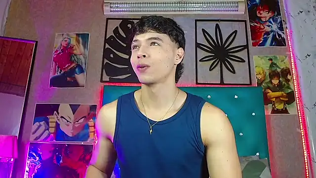 LiamAndrewzz online show from February 23, 3:26 am