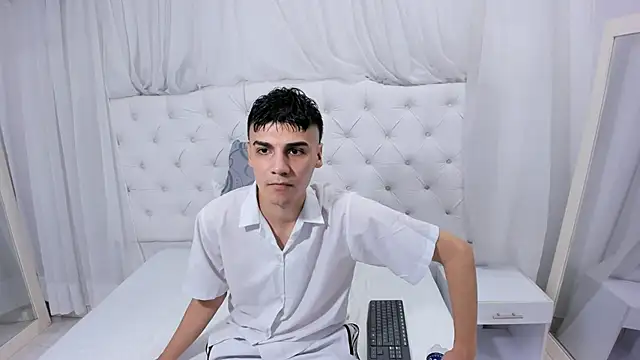 frank jhonsson online show from January 16, 5:17 pm