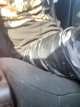 Snapshot of QueenM3 chatting on October 3, 8:17 pm QueenM3 online show from October 3, 8:17 pm