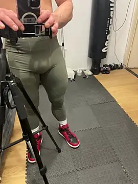 pesyelisa online show from February 22, 5:02 pm