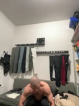 pesyelisa online show from March 22, 9:31 pm