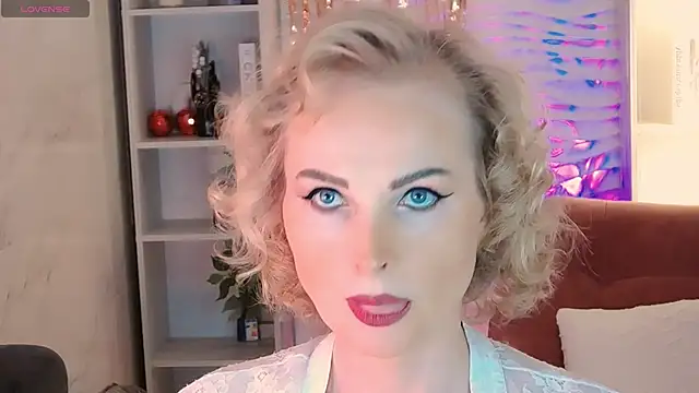 Sandra Kind online show from January 18, 5:33 am