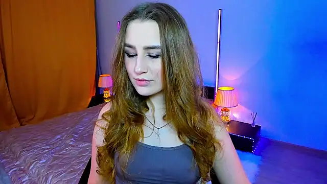 Snapshot of Sofia_beautifuul chatting on May 13, 2:20 am Sofia beautifuul online show from May 13, 2:20 am