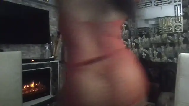 Snapshot of Louna45dv chatting on September 20, 12:00 am Louna45dv online show from September 20, 12:00 am